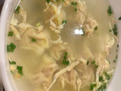 鲜肉小馄饨-东泰祥生煎馆(陕西南路店)