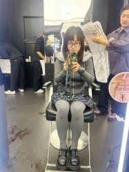 -侨治发型