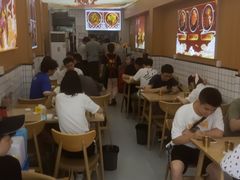 大堂-冒菜西施·非遗冒菜(总店)
