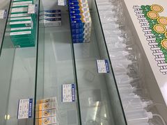 -上海大学附属上海和平眼科医院