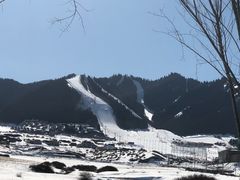 -丝绸之路山地度假区滑雪场