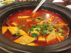 牛腩炖豆腐-西安烤鸭店(369烤鸭王店)