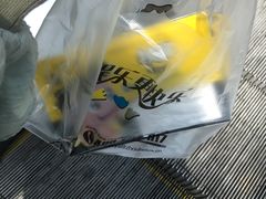 -周黑鸭(深圳罗湖区东门九龙城店)