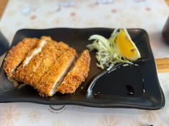 特大一指厚炸猪排-怡己·三ツ矢堂日式料理(海伦店)