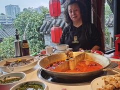 -小龙翻大江文化火锅(宽窄店)