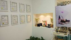 -YooMee优美智能科技美肤机构