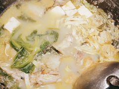 -陈大锅·岳阳鱼馆·地道岳阳菜(美食街店)