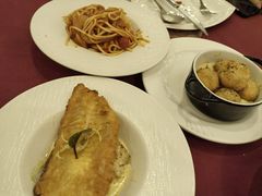 -红房子西菜馆(淮海中路店)