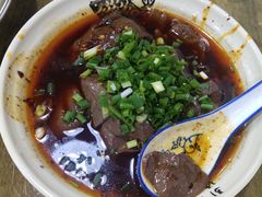 -杨三娘跷脚牛肉(羊子山西路店)
