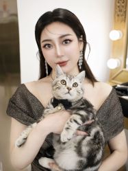 -纯色时光婚纱艺术馆WHITE