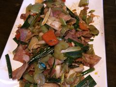 -民食香·腊排骨野生菌美食(木府店)