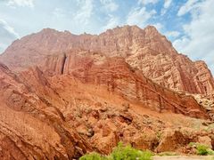 -天山神秘大峡谷