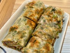 葱饼卷牛肉-台北楚楚园馅饼粥(虹桥南丰城店)