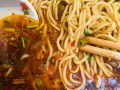 -湘人龙记老长沙米粉(鸟巢店)