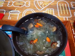 -海盗虾饭·剥好的小龙虾饭(SOHO尚都店)
