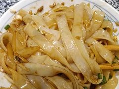-湘下佬·老长沙吃货铺(酃湖万达店)