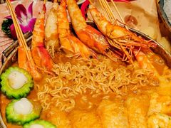 -禄婶鸡煲·打边炉