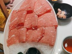 -洪氏嗨捞·猪肚鸡火锅(阳光天地店)