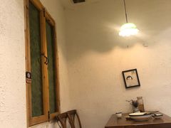 -猫爷的腔调·黔小馆(交大医学住宅区店)