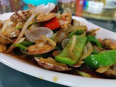 -覃记海鲜美食餐厅