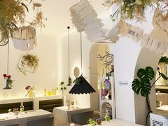 -春树下·树屋花房西餐厅(罍街AS1980店)