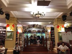 店内环境-果戈里书店
