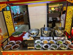 自助调料区-富力希尔顿酒店·地阔自助餐厅