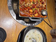 -聚在尊味虾皇·夜宵市集(象湖店)