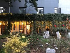 -千滋百味·醉江澜花园餐厅(街道口店)