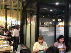 -The Dishes Seafood & Restaurant