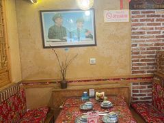 -闯关东东北农家菜(崂山石老人店)