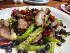 -老鼎万春卤菜(五代传承创始老店)