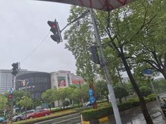 -浦江城市生活广场(江月路店)