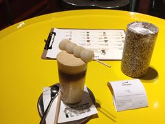 白玉豆乳冰拿铁-MIKAKU(万达广场上海宝山店)