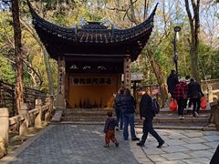 -灵岩山风景区