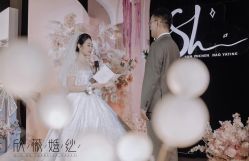 -欣薇婚纱(新源乐汇城店)