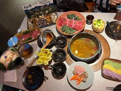 -芸山季·云南山珍菌火锅(人民广场来福士店)