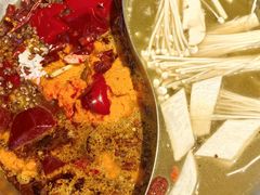 -沸炉重庆老火锅(军事博物馆店)