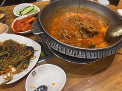 -喇喇排骨火锅·传统韩式脊骨汤(望京西园总店)