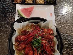 -何师烧烤Pro ·江湖川菜·小龙虾·精酿(太古里旗舰店)