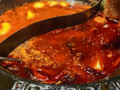 -九牧鱻·渝老鬼重庆火锅(人民路店)
