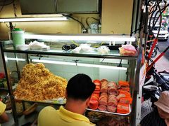 -Bánh Mì Huynh Hoa