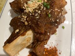 -三人行骨头王火锅(长寿店)