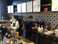 -星巴克臻选(武汉经开永旺梦乐城店)