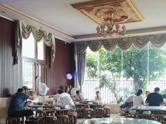 -岩保农家乐