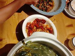 -寻钵记民菜馆·正宗常德钵子菜(滨湖路店)