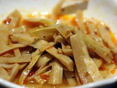 凉拌笋尖-贡梅老面馆·蟹粉面·无锡特色小吃(南长街主推店)