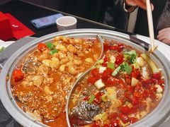 -辣尚瘾·烤鱼·新川菜(牡丹园直营店)
