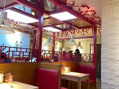 -思博半步颠小酒馆(梦时代店)