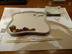 -肉魁屋·烧肉·烧鸟·酒场(高新店)